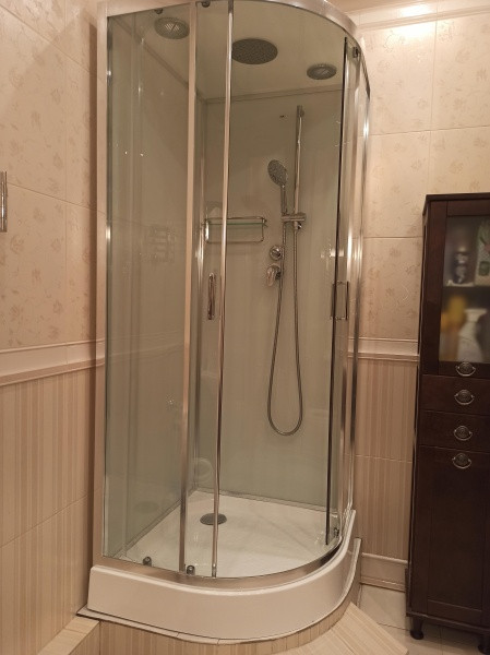 Душевая кабина Frank F410 М Brilliant 110x110 низкий поддон матовое стекло, 20082