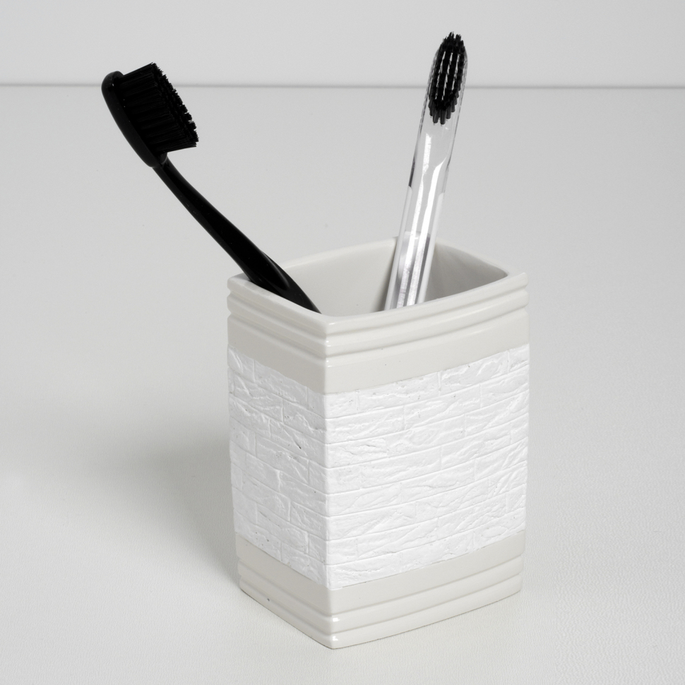 Стакан для зубных щеток Wasserkraft Main K-4728