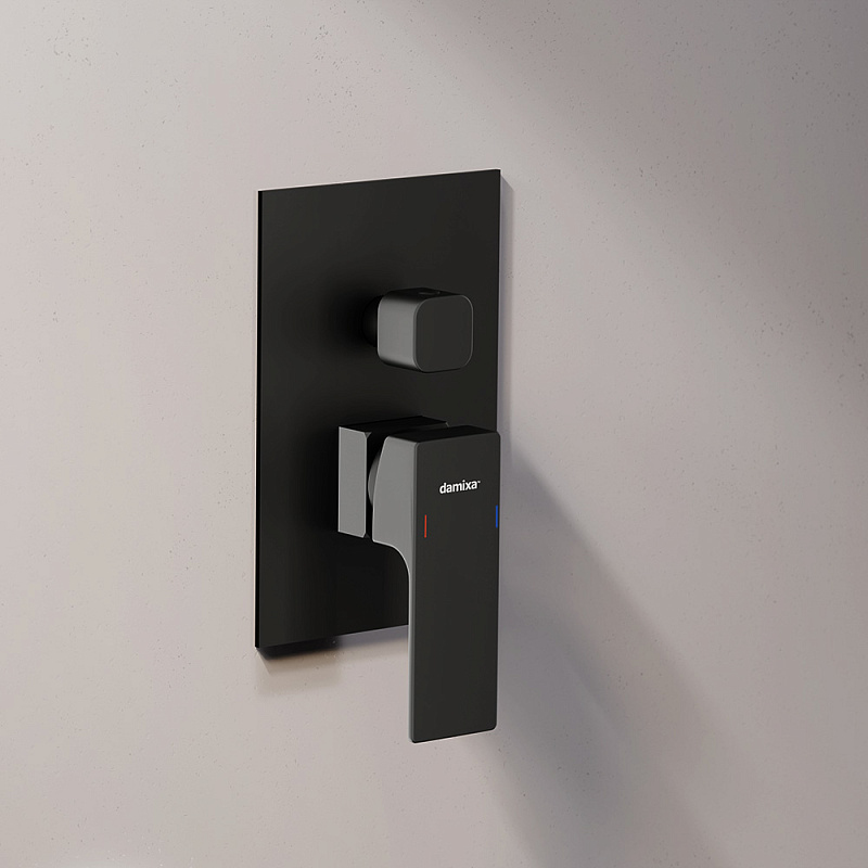 Встраиваемая душевая система Damixa Gala 953510300 черная: тропический верхний душ, ручной душ, излив